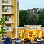 Marina Sands Bijou Boutique - Excellent Choice For Travelers Visiting 2-4p Къща за гости Обзор