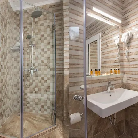 Pensjonat Marina Sands Bijou Boutique - Excellent Choice For Travelers Visiting 2-4p Obzor