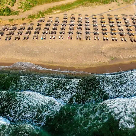 Marina Sands Bijou Boutique - Excellent Choice For Travelers Visiting 2-4p Pensjonat Obzor