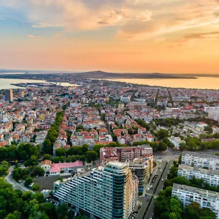 Marina Sands Bijou Boutique - Excellent Choice For Travelers Visiting 2-4p Obzor