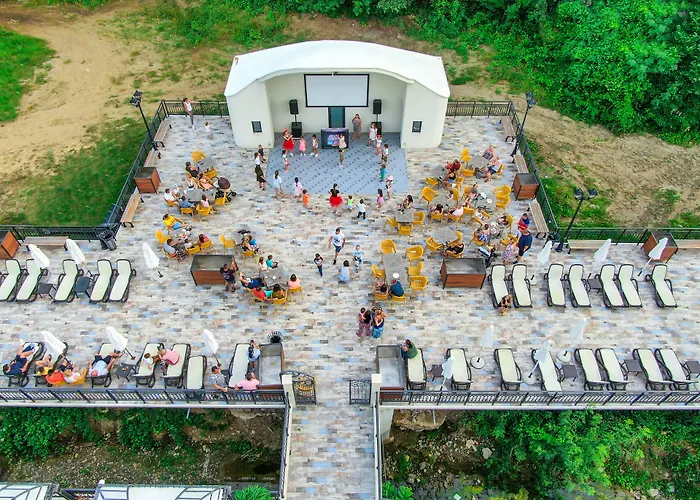 Marina Sands Bijou Boutique - Excellent Choice For Travelers Visiting 2-4p